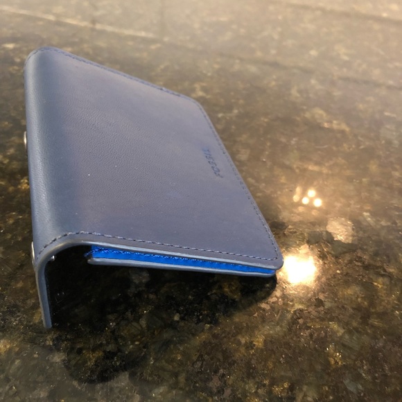 Fossil Leather card case - Picture 3 of 5